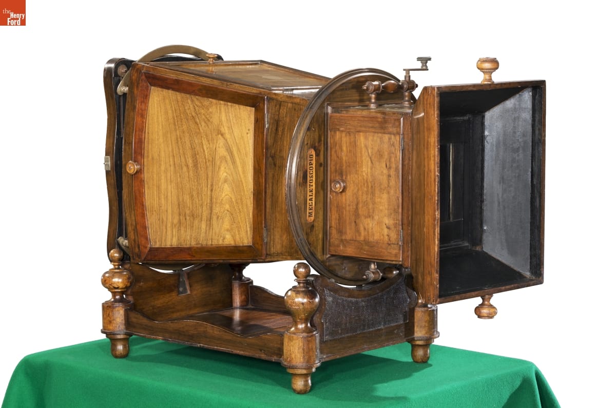 Large wooden projector-like apparatus