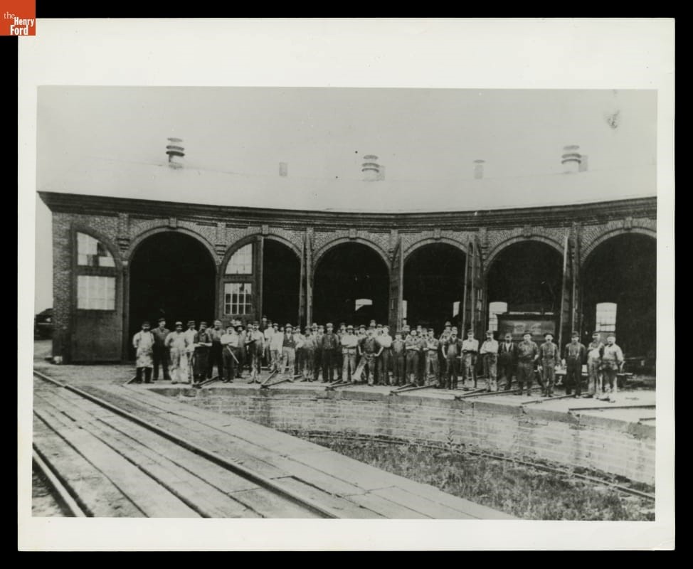 roundhouse-original