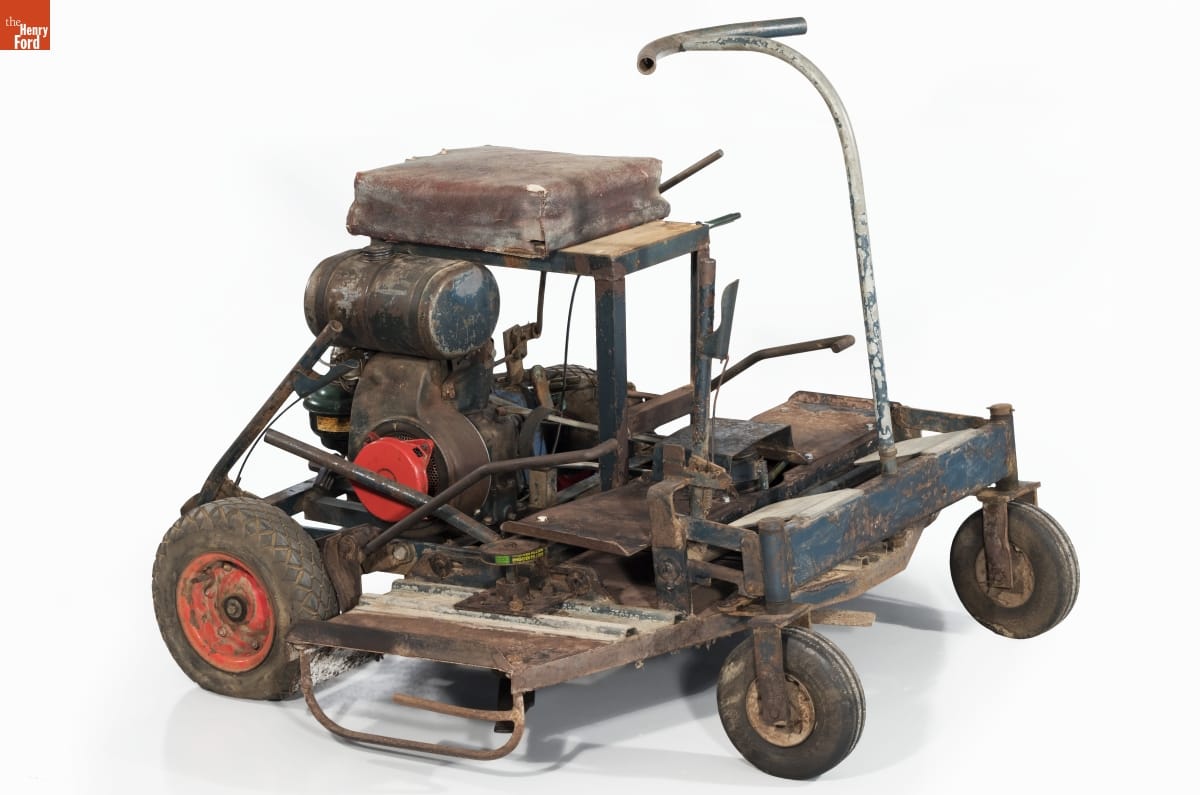 Wheeled cart with machinery on top of it