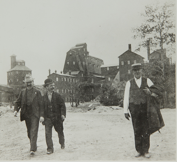 Thomas Edison at His Ore-Concentrating works, Ogdensburg, New Jersey, 1897 Thomas Edison at His Ore-Concentrating works, Ogdensburg, New Jersey, 1897